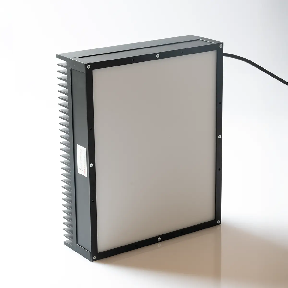 LED light source without adapter